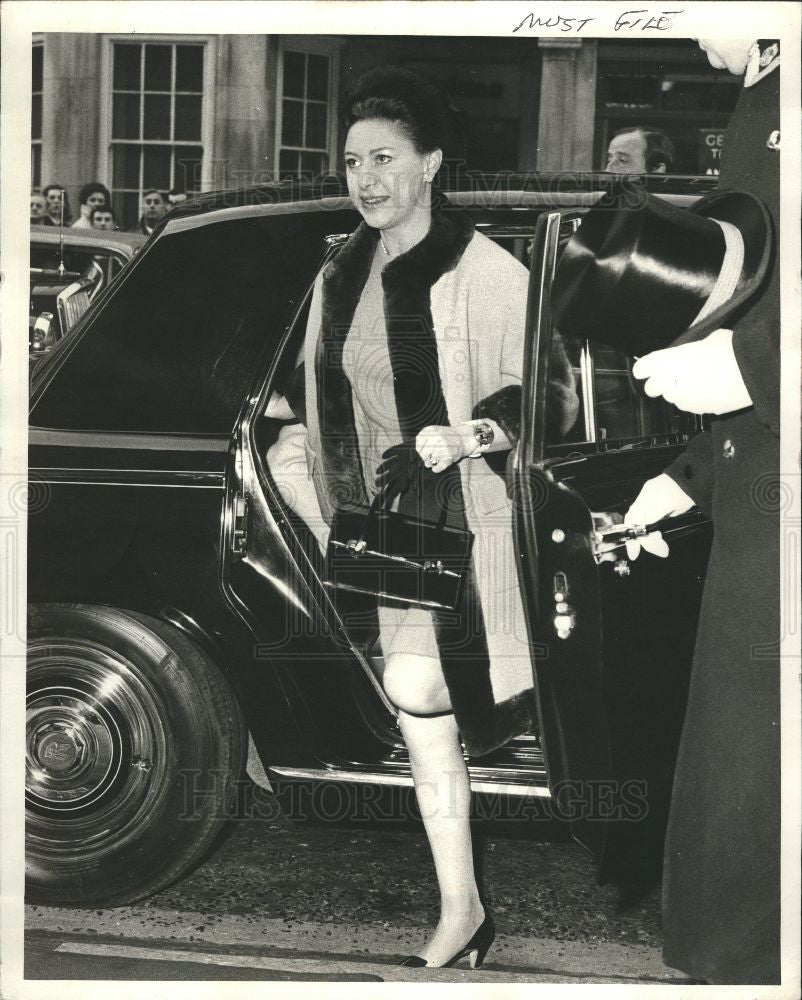 1968 Press Photo Prince Margaret ERF Colonel - Historic Images