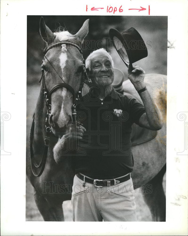 1989 Press Photo Chuck Grant trainer Horses - Historic Images