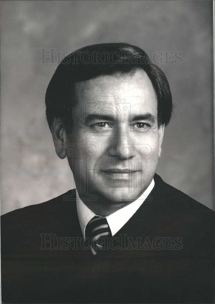 1988 Press Photo Barry M Grant Judge - Historic Images