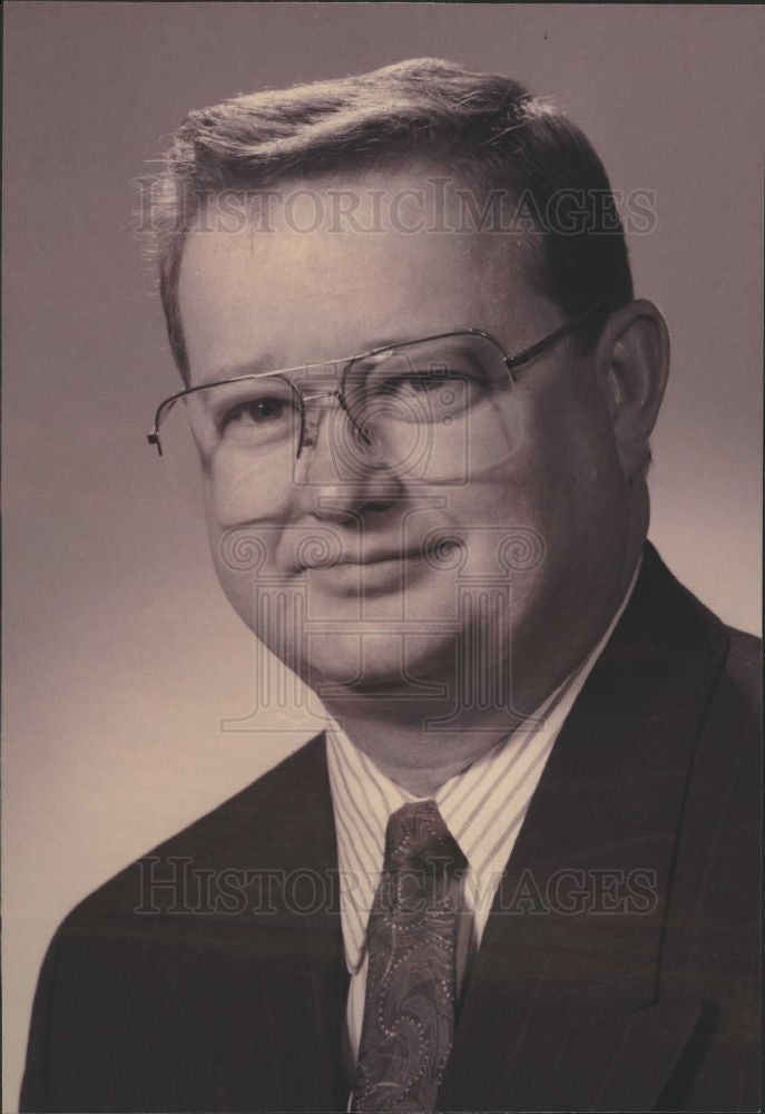 1993 Press Photo Don Gray Diversey Corp President - Historic Images