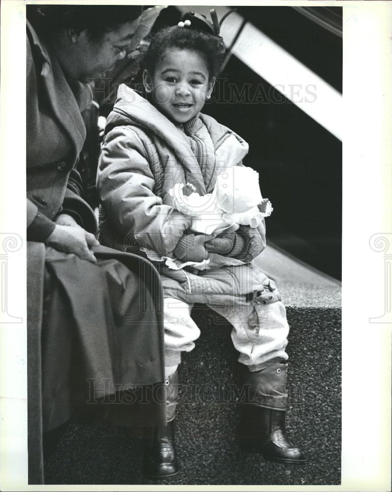 1984 Press Photo Francisco Washington Fairlane Mall - Historic Images