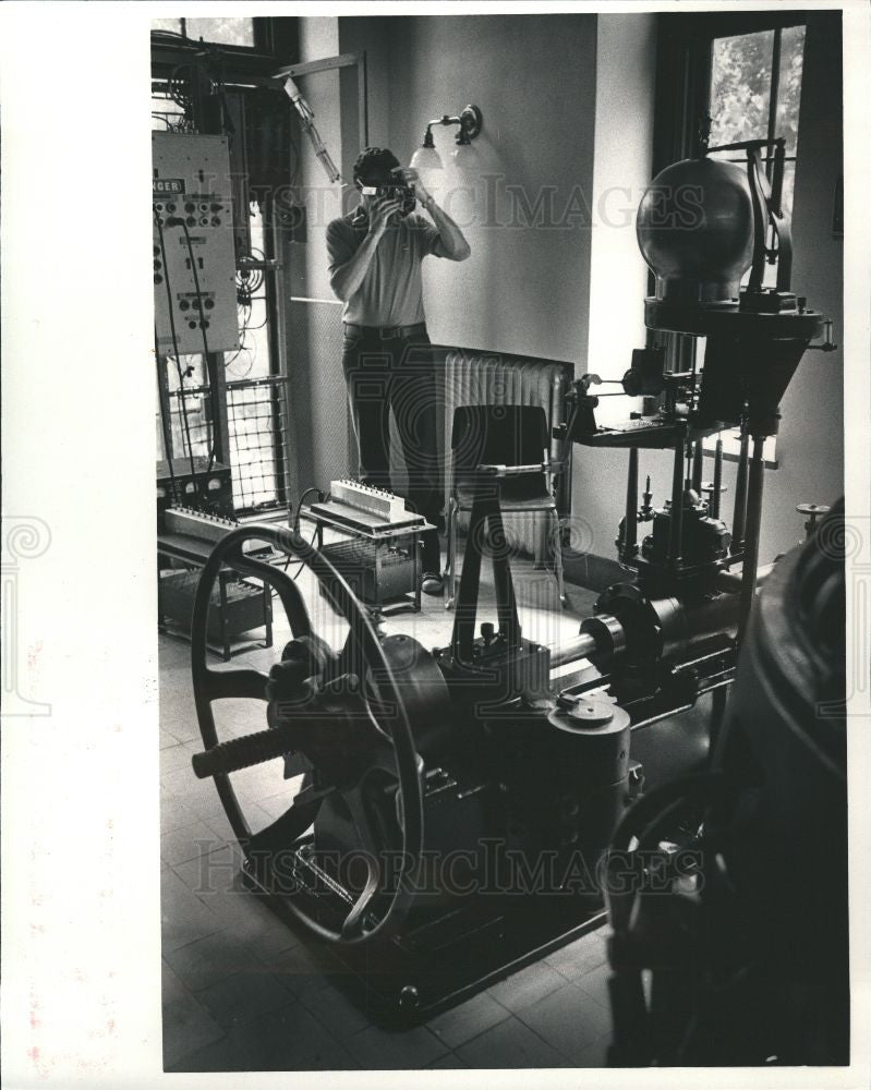 1983 Press Photo Fairlane Estate John Geese - Historic Images