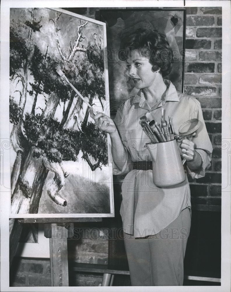 1966 Press Photo Coleen Gray Days Lives TV NBC Painter - Historic Images
