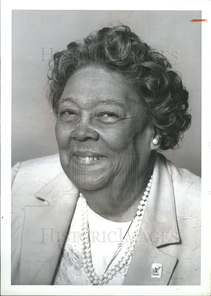 1992 Press Photo Irene Graves - Historic Images