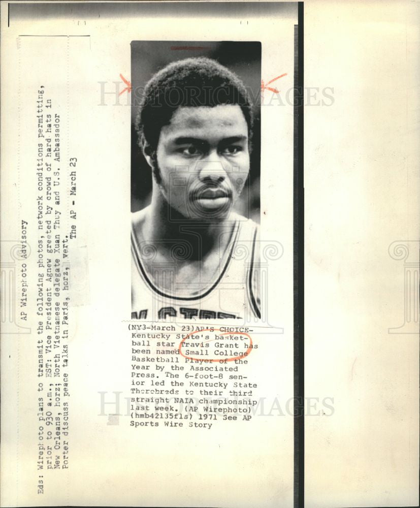 1971 Press Photo Travis Grant - Basketball Player - Historic Images
