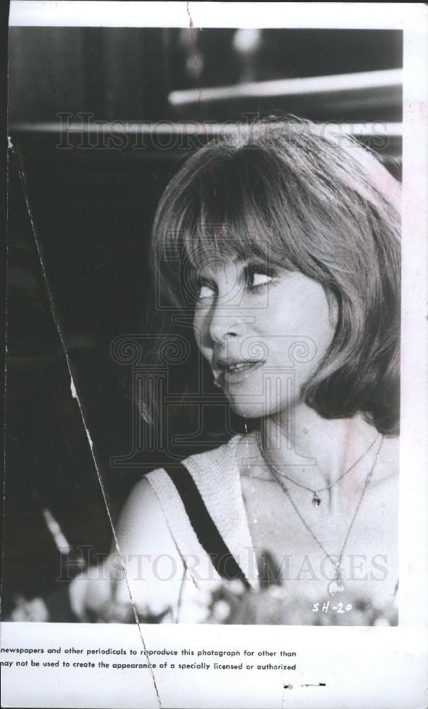 Press Photo Lee Grant Actress - Historic Images