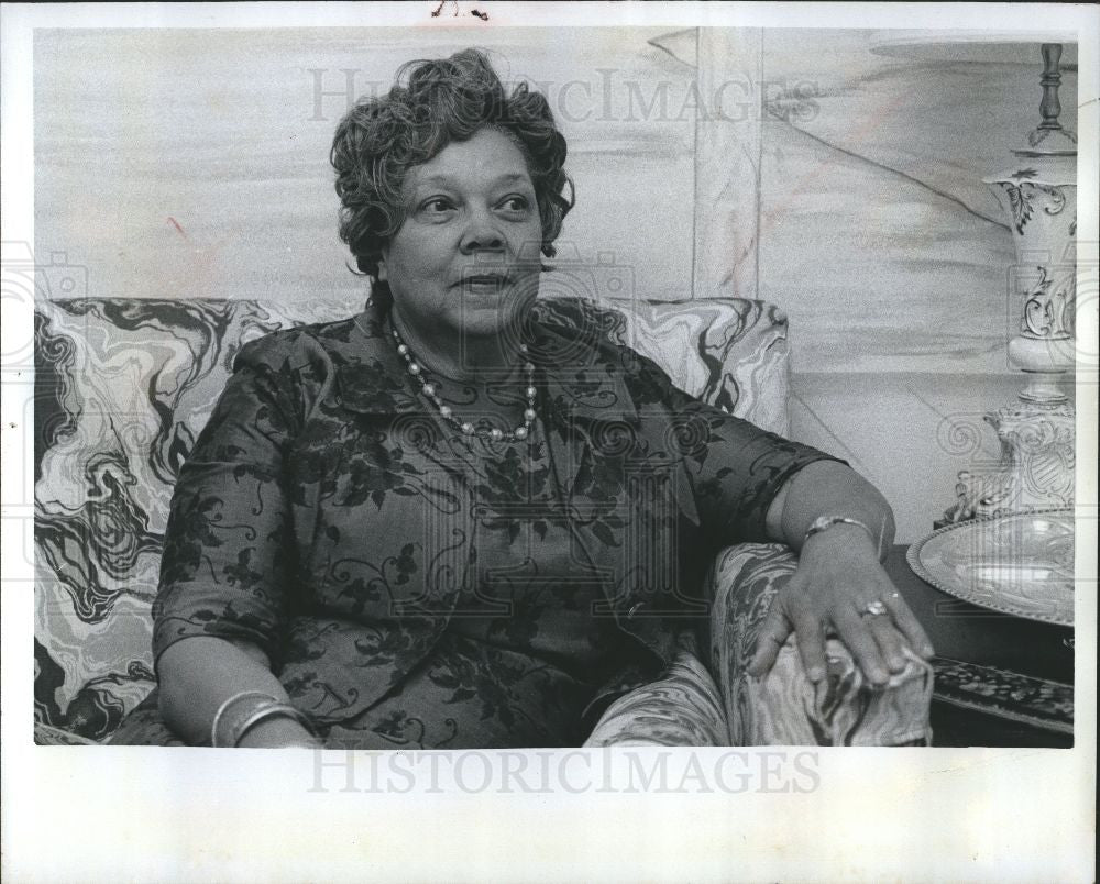 1974 Press Photo Irene Graves, NAACP - Historic Images
