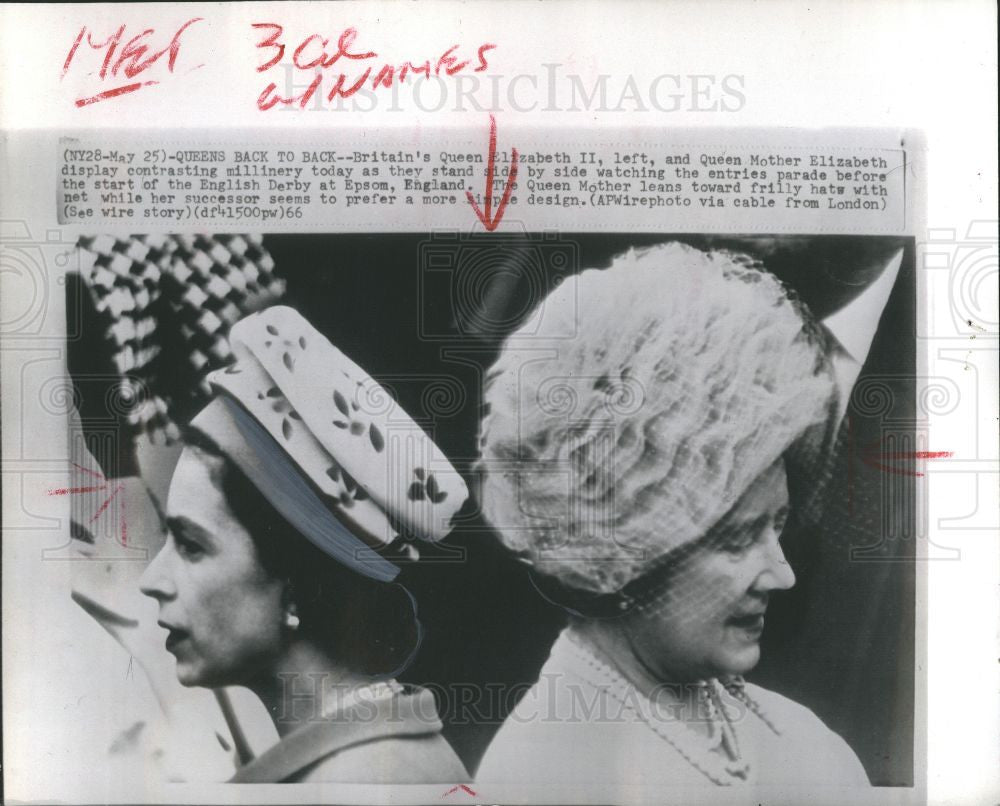 1966 Press Photo Queen Elizabeth II Queen Mother - Historic Images