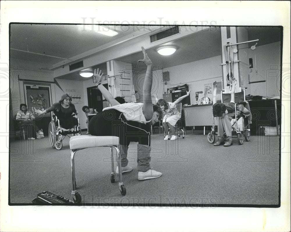 1985 Press Photo Wheelchair aerobics, Nancy Sebring - Historic Images