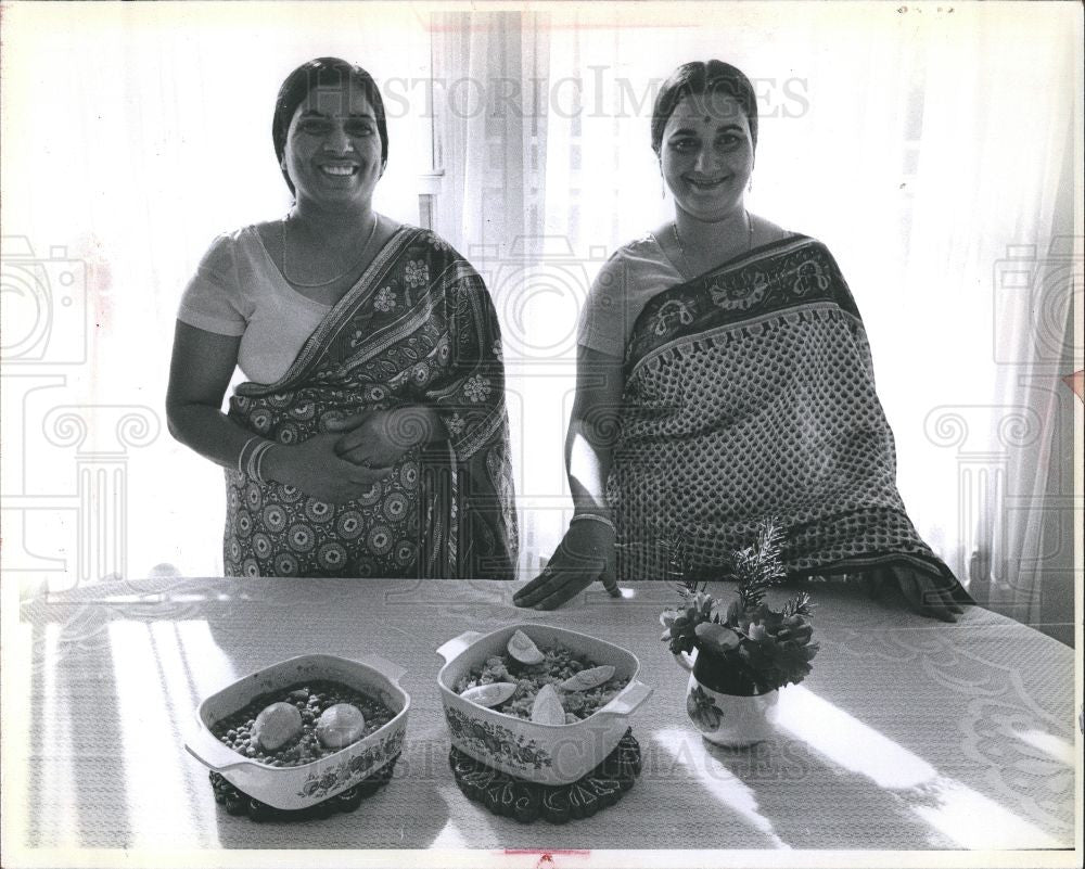 1978 Press Photo Raj Rashmi Chawla Curry Indian Fair - Historic Images