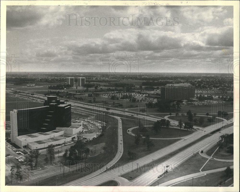 1989 Press Photo Fairlane Development - Historic Images