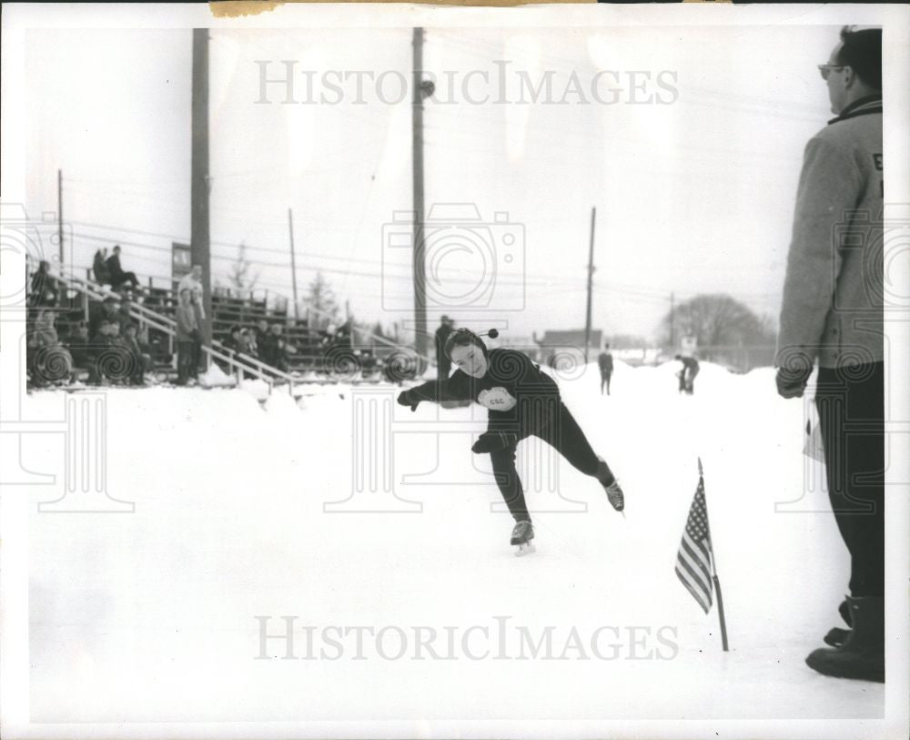 Press Photo Kathy Sullivan Juvenile Girls - Historic Images