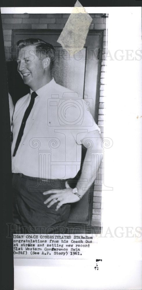1961 Press Photo Michigan coach, Gus - Historic Images
