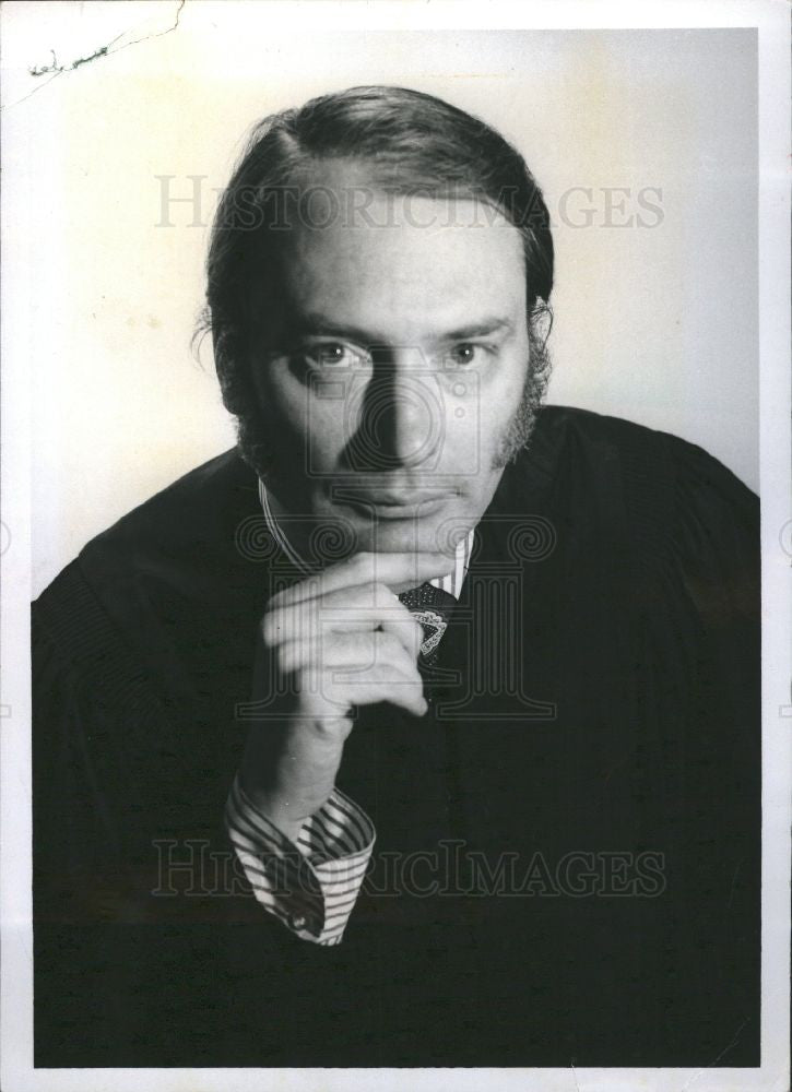 1981 Press Photo Peter Spivak Judge - Historic Images