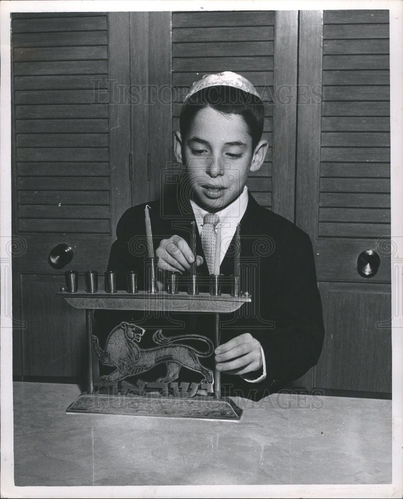 1982 Press Photo Jewish holidays - Historic Images