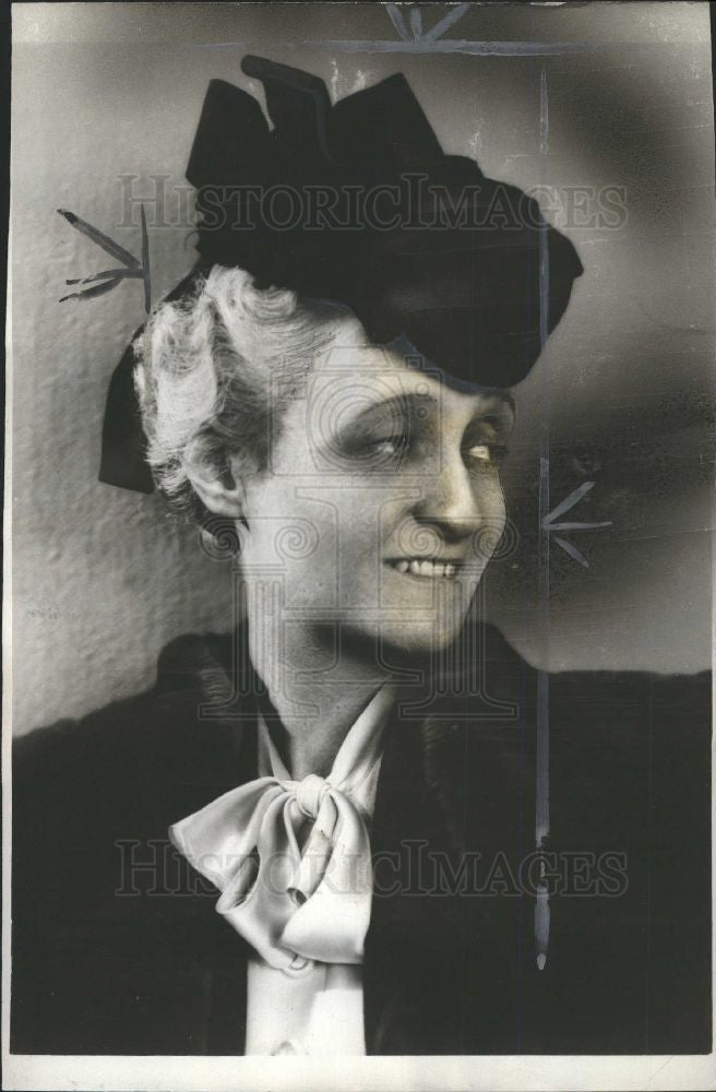 1942 Press Photo Genevieve Tabouis Journalist Memoir - Historic Images