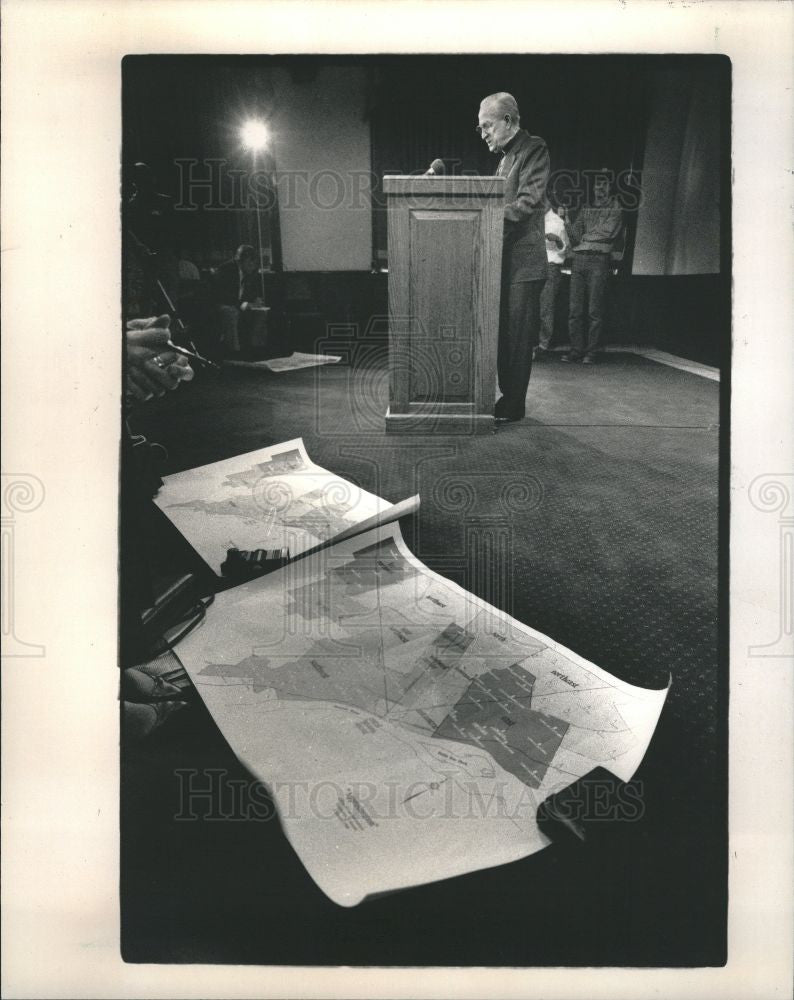 1989 Press Photo Edmund Szoka Parish Reorganization - Historic Images