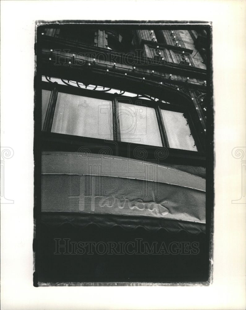 1963 Press Photo Harrods, Department Store, London - Historic Images