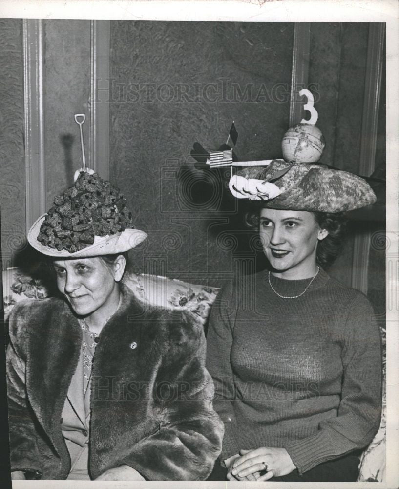 Press Photo Hat - Historic Images