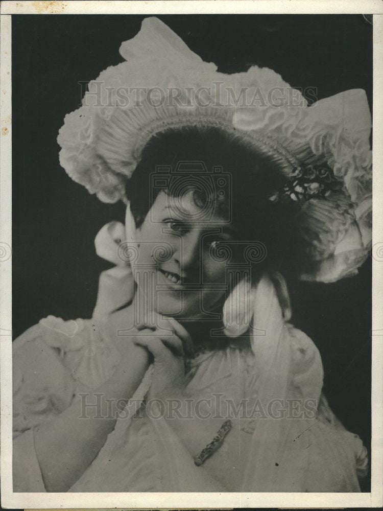 1932 Press Photo Lulu Glaser with picture hat