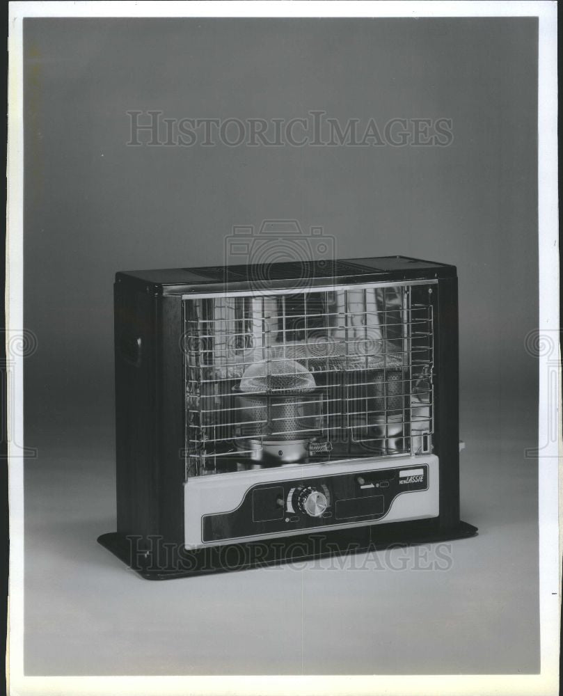 Press Photo Aladdin Lassie Radiant Heater - Historic Images