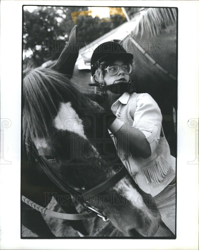 1992 Press Photo Linda Novallo Handicapped Sports mount - Historic Images