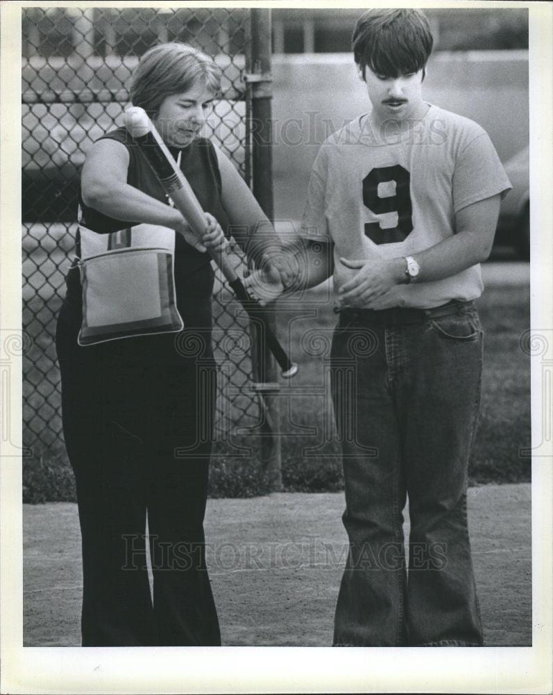 1979 Press Photo Handicapped Sports Downs Baseball - Historic Images