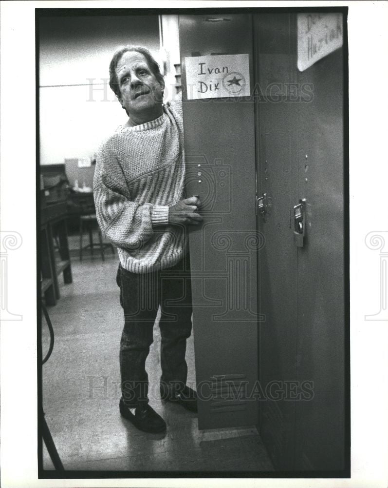 1992 Press Photo Handcapped - Historic Images