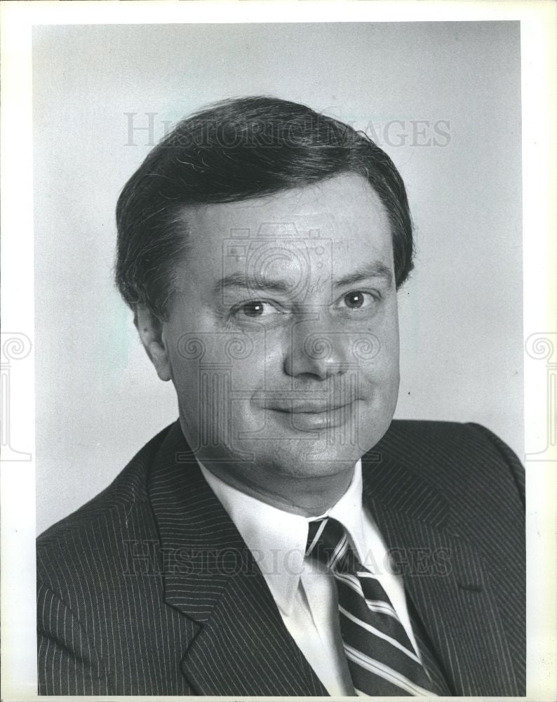 1986 Press Photo Wiley Sword Brimingham author - Historic Images