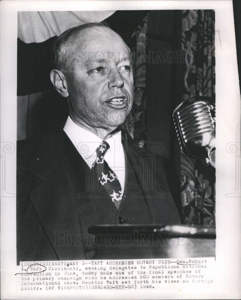 1948 Press Photo Robert A. Taft - Adresses Rotary Club - Historic Images
