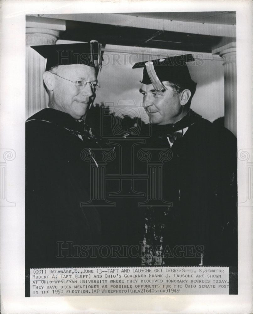 1949 Press Photo Taft and Lausche get honorary degrees - Historic Images