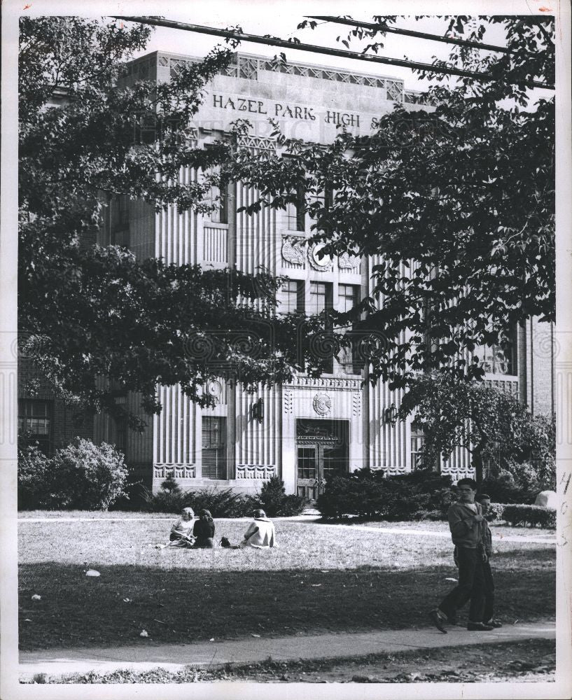 1953 Press Photo Hazel Park High School - Historic Images
