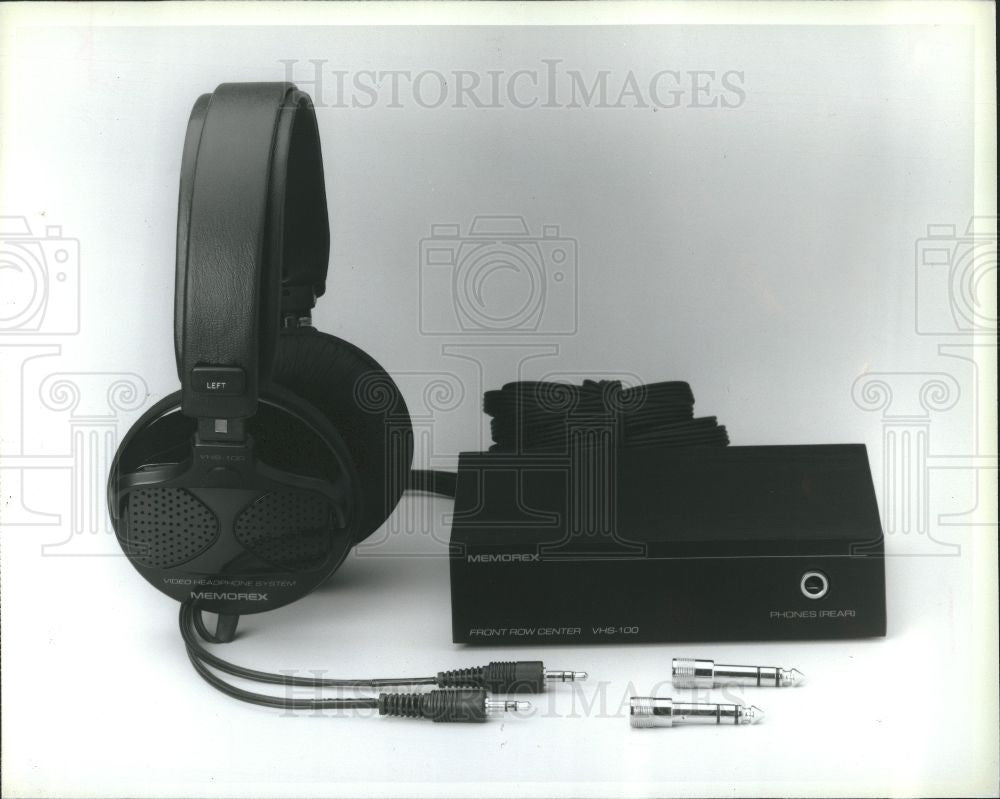 1990 Press Photo Headphones Memtek VHS 100 - Historic Images