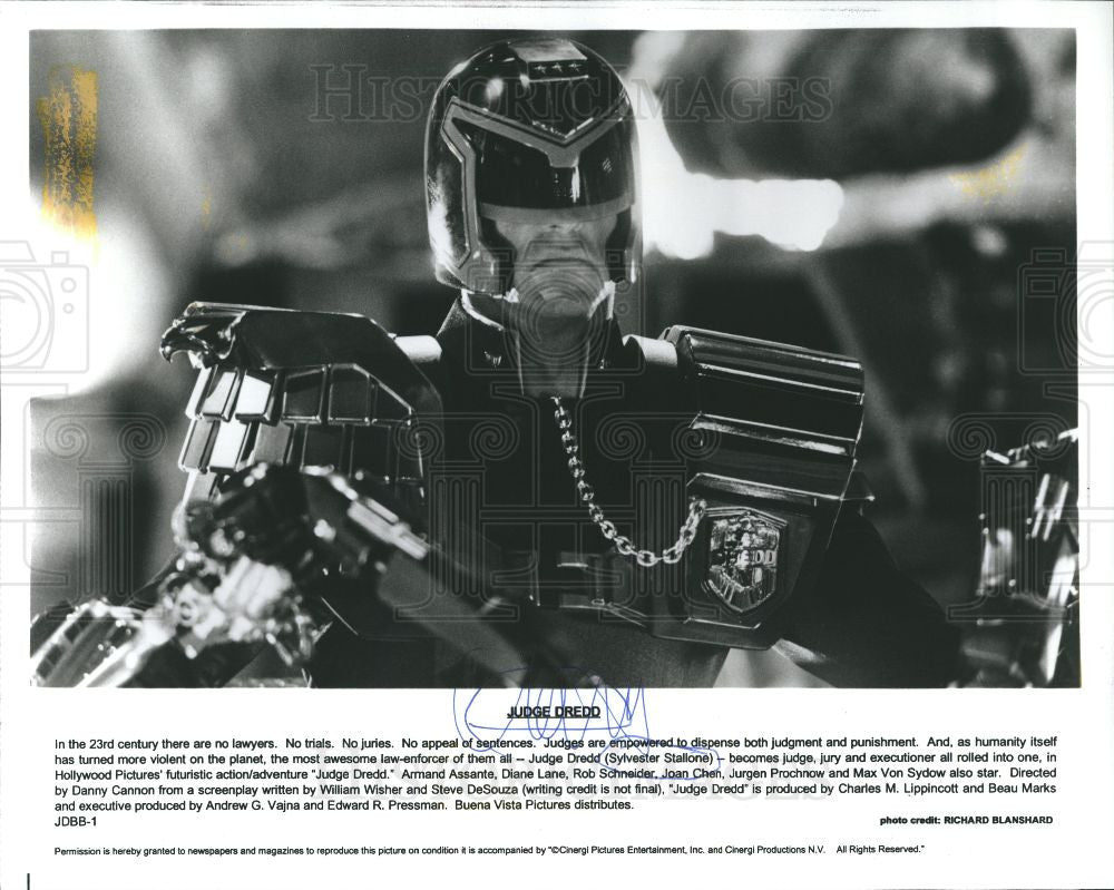 Press Photo Sylvester Stallone Judge Dredd movie - Historic Images