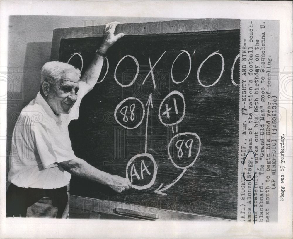 1951 Press Photo Amos Alonzo Stagg coach - Historic Images