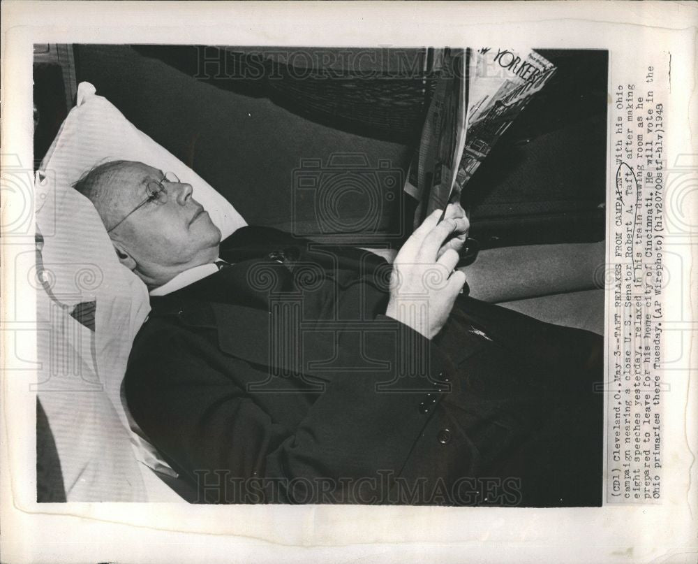 1948 Press Photo Taft relaxes from campaign - Historic Images