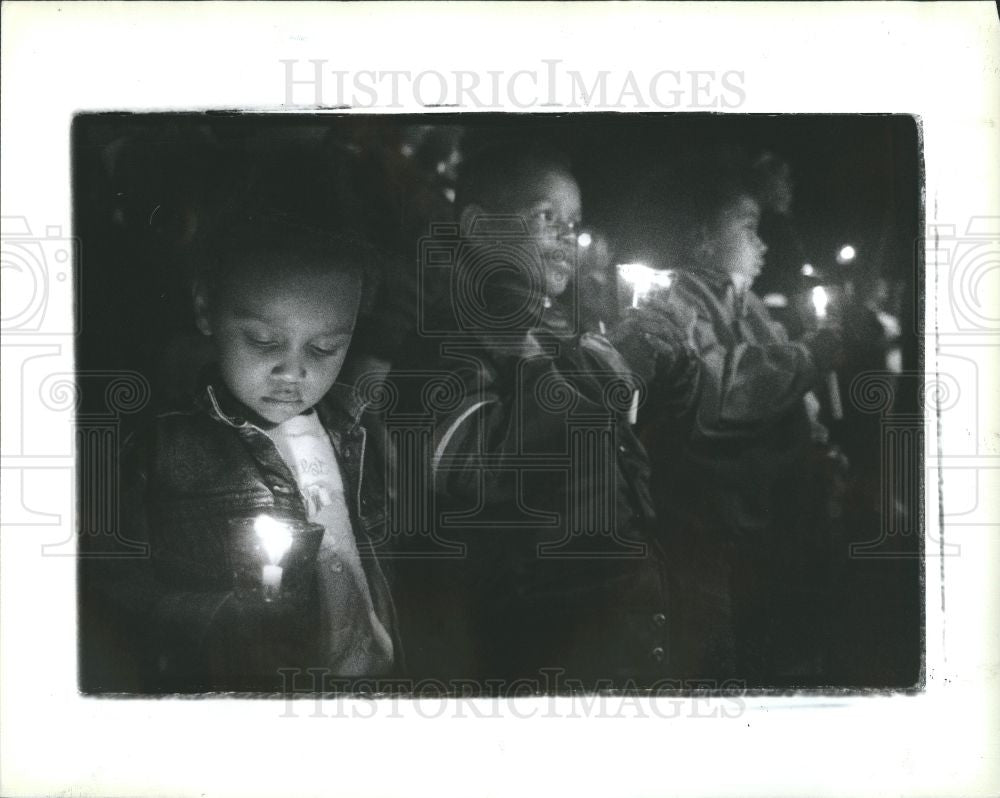 1990 Press Photo Hart Plaza Downtown Detroit Michigan - Historic Images