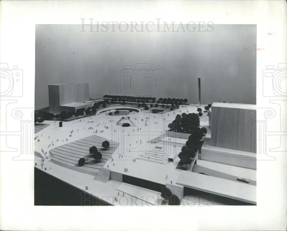 1977 Press Photo Civic center Plaza - Historic Images