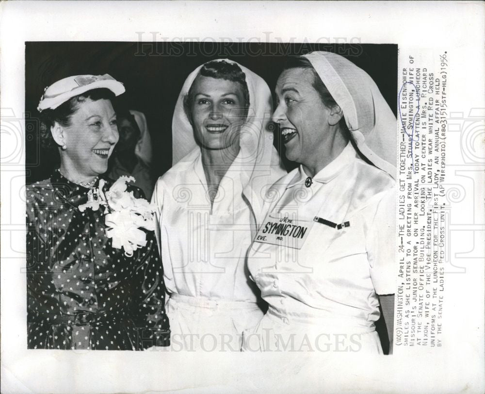 1956 Press Photo Mamie Eisenhower wife Symington Nixon - Historic Images