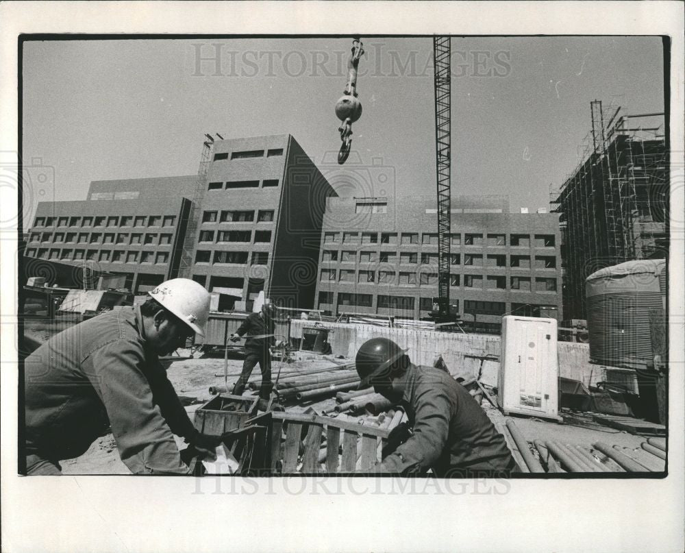 1973 Press Photo HARPER HOSPITAL Construction - Historic Images