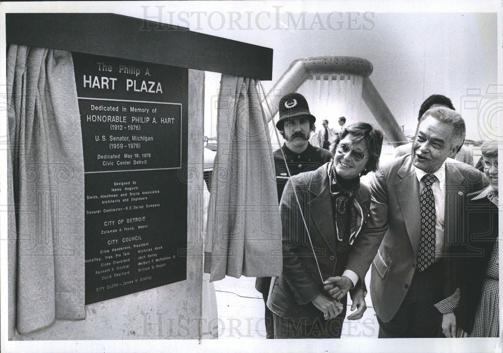1978 Press Photo Philip A Hart Plaza US SenatorDetroit - Historic Images