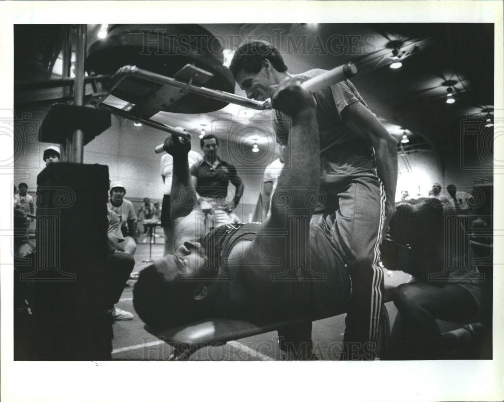1985 Press Photo Reid handicapped weightlifter Kreuter - Historic Images