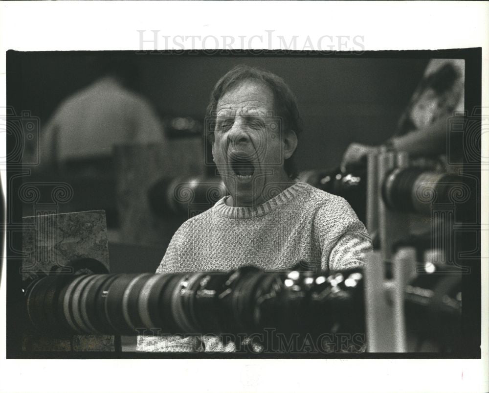 1991 Press Photo Time for hope Handicapped series - Historic Images