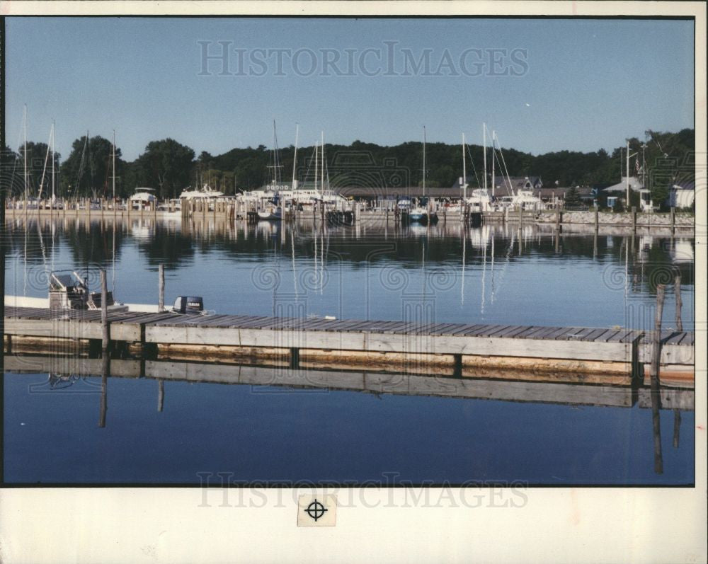 1991 Press Photo Harbor Springs  New England - Historic Images
