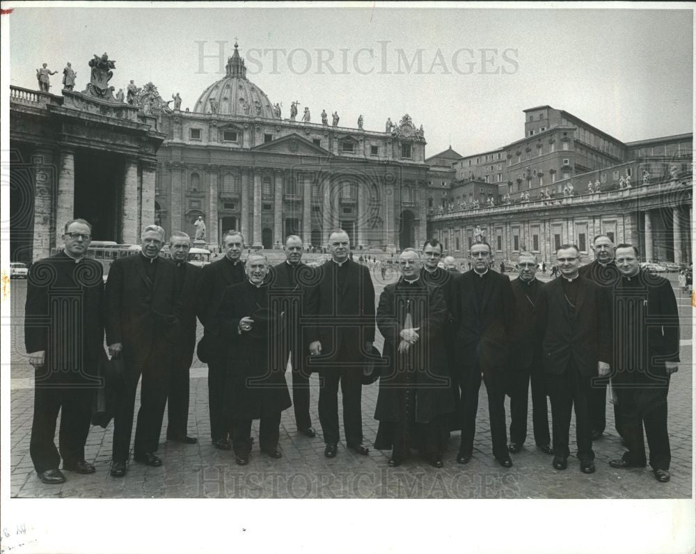 1988 Press Photo Rev.Edmund C. Szoka - Historic Images