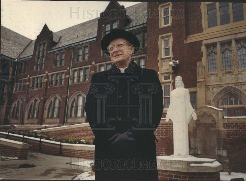 1990 Press Photo Edmund Szoka Prelate - Historic Images