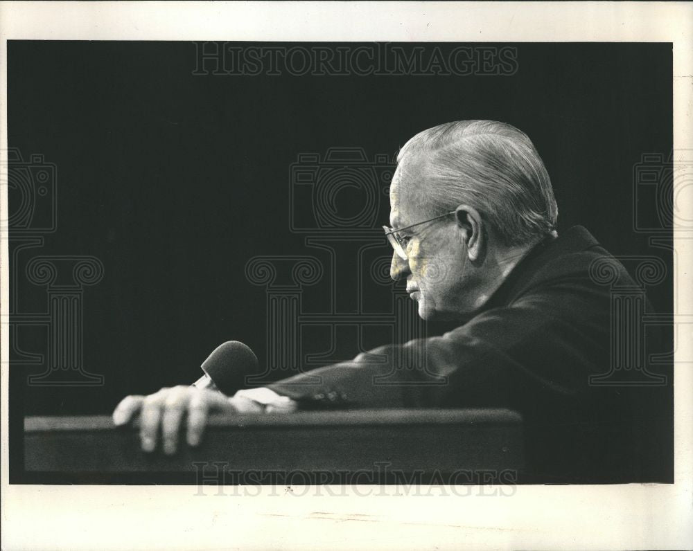 1989 Press Photo Cardinal Edmund Szoka Sacred Heart - Historic Images
