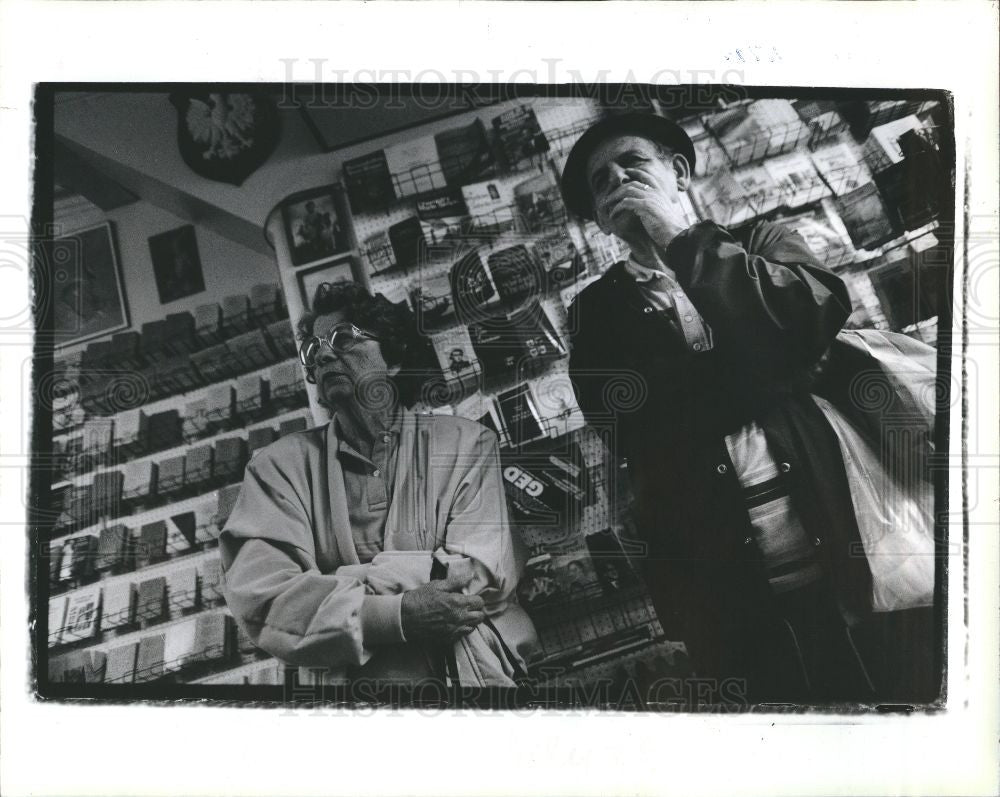 1990 Press Photo Rose Alfred Maccioche Hamtramck Book - Historic Images