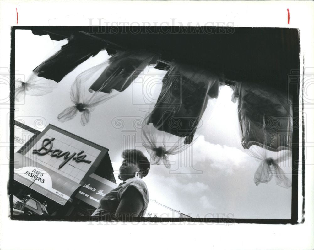 1990 Press Photo Hamtramck - Historic Images