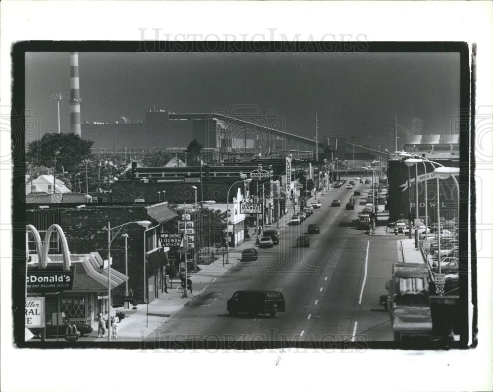 1990 Press Photo Hamtramck&#39;s main drag - Historic Images